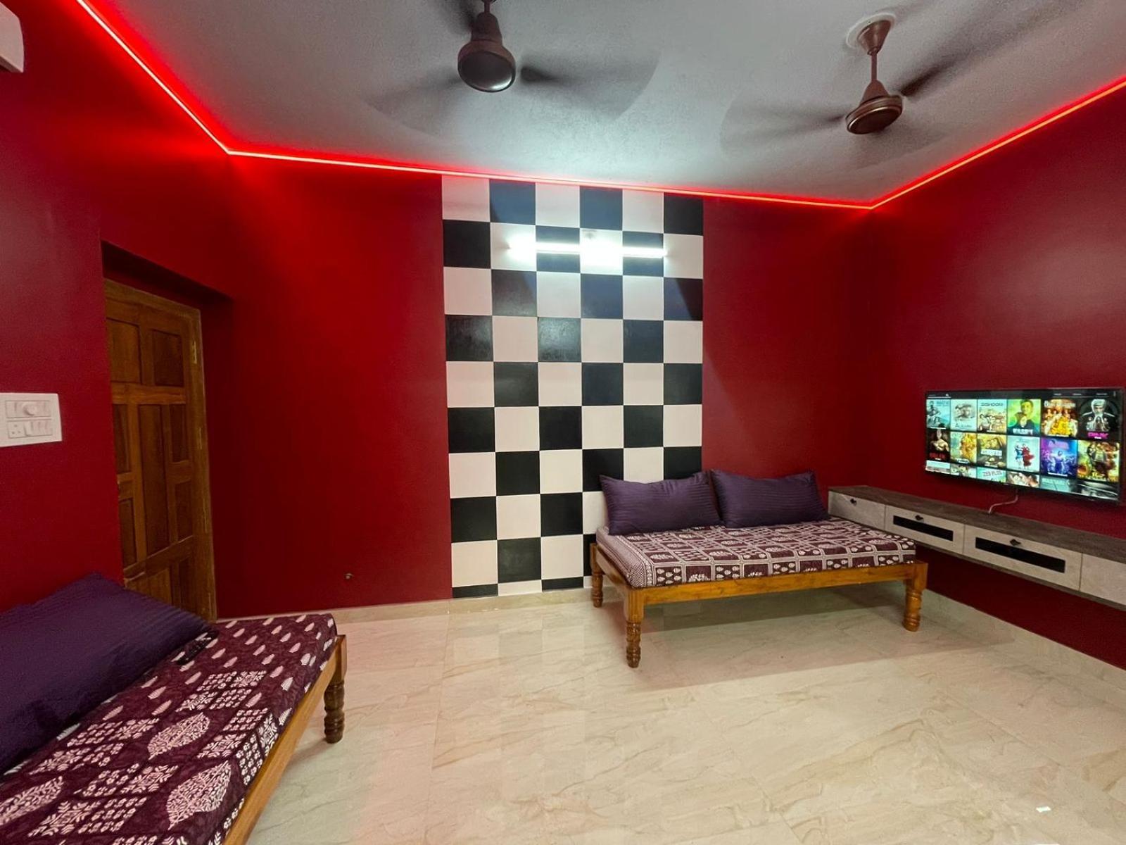Ace Of Space Apartment